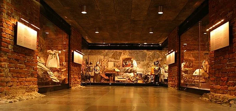 Оружейная палата в Стокгольме или музей Ливрусткаммарен