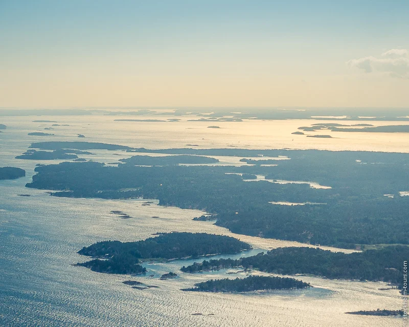 5__Stockholm helicopter tour_Стокгольм с вертолёта_Стокгольм с высоты птичьего полёта_Stockolm Mania_гид по Стокгольму_Stockholms archipelago.jpg