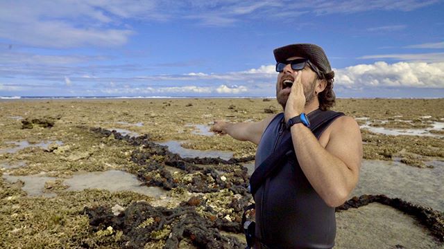 LOOK WHAT I FOUND 😎
I&rsquo;m excited like a little kid an a candy store exploring the reef top at low tide!
This is one of our BIGGEST finds yet - Want to know what it is???
Go check out the latest film 🎥Day19🎥 on YouYube - Link In my bio or Inst