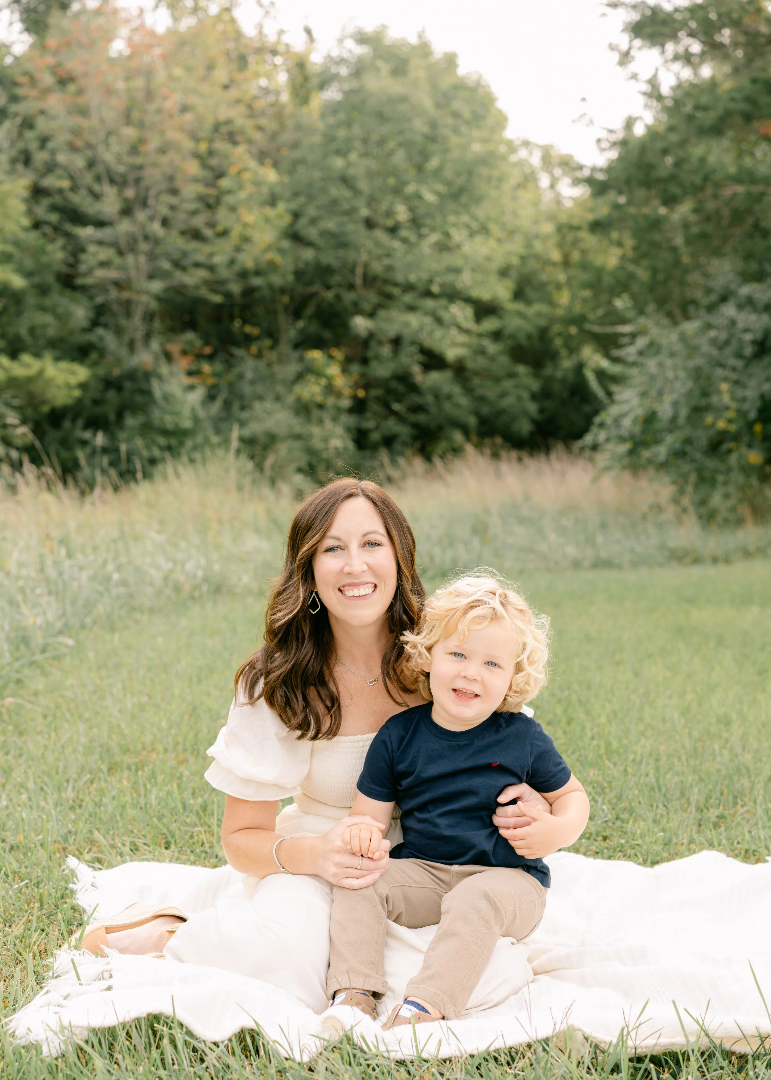 Bahr Family by Kelsi Kliethermes Photography-45.jpg