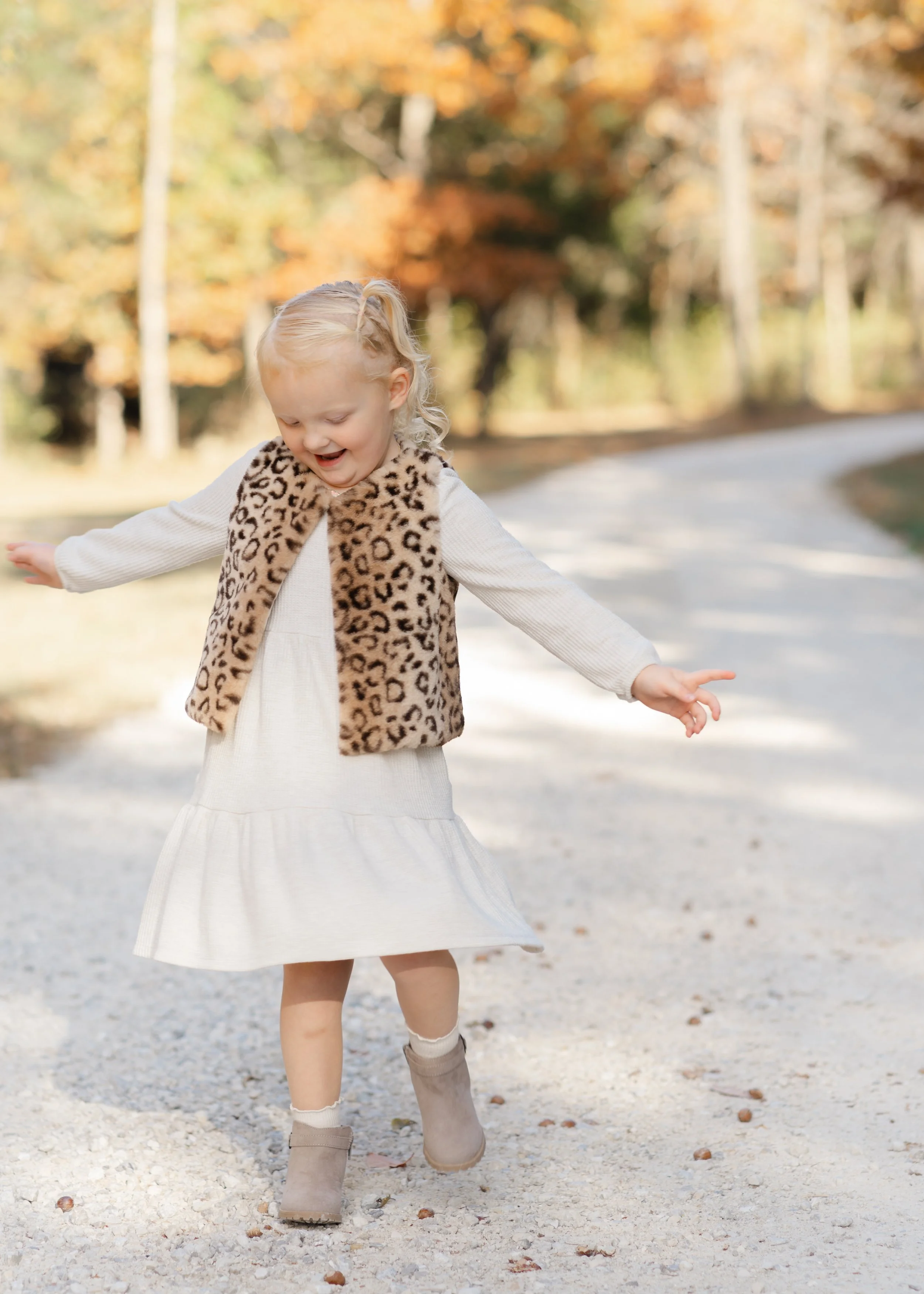 Sands Family Fall 2024 by Kelsi Kliethermes Editing-34.jpg