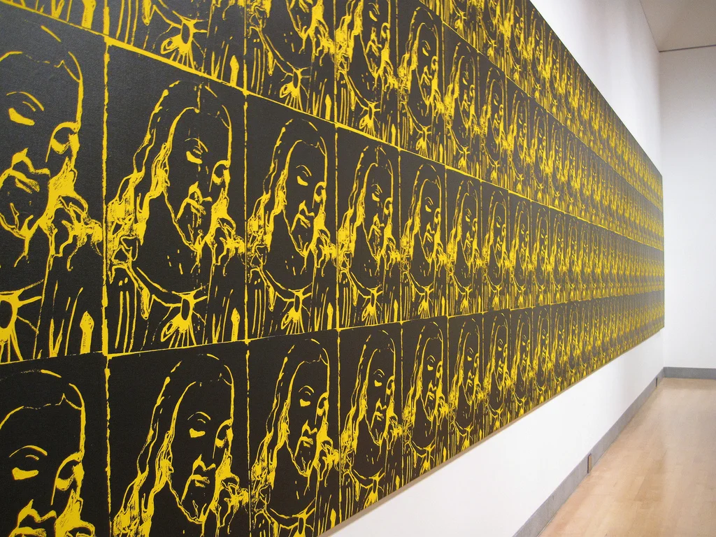 Icon and Image in Warhol's "The Last Supper (Christ 112 Times)"