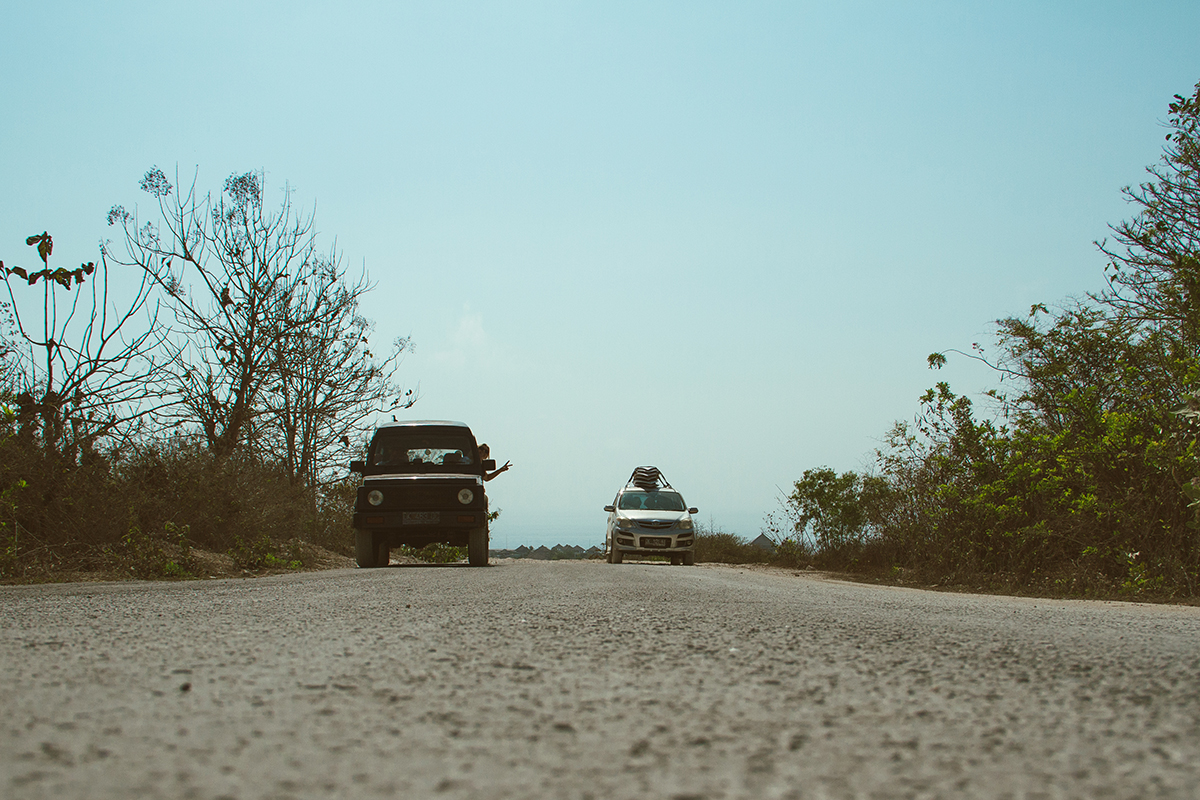 On the road again... //