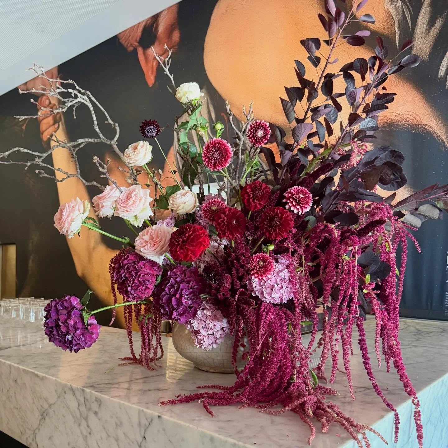 Heads up humans we are not doing Valentines this year. Please try the amazing humans who also do only locally grown florals @botany.florist.melbourne @the.beautifulbunch