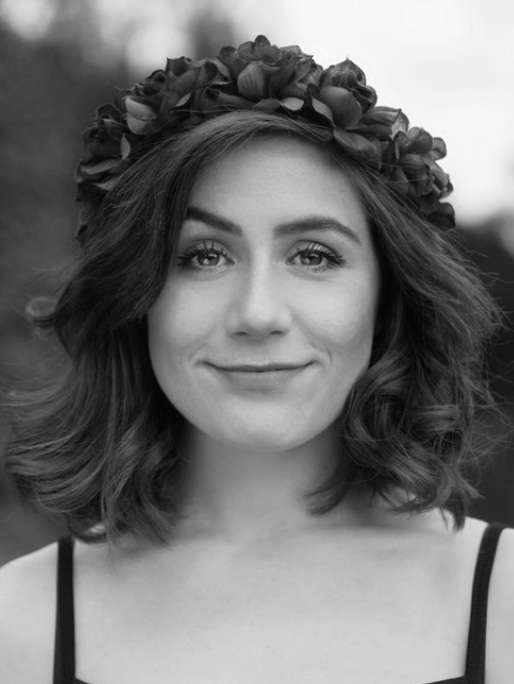 Dodie Clark