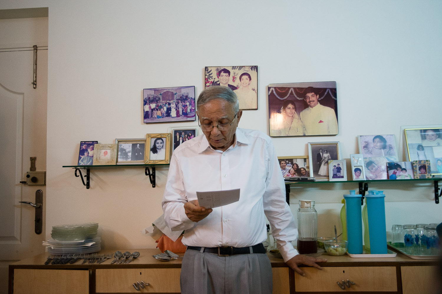  Norman Elijah, a member of the reform congregation in Mumbai, reads a letter from the head of the Union for Reform Judaism, congratulating the community and wishing them a happy new year. 