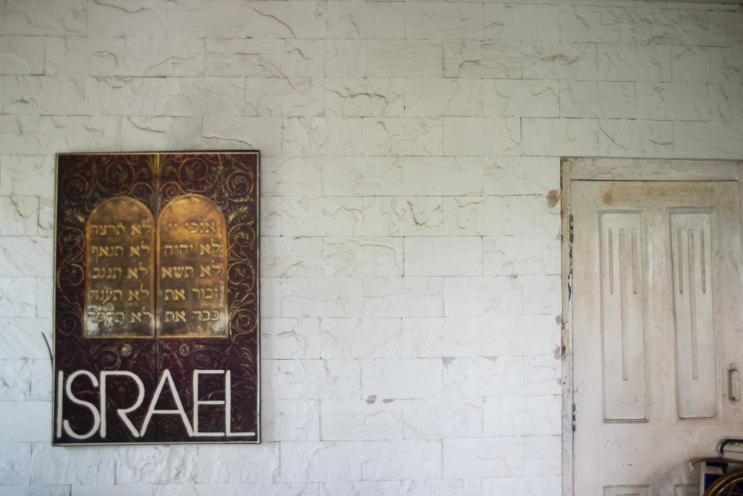  any Jewish homes in Mumbai have artwork dedicated to Israel, as a constant reminder of the Jewish homeland. 