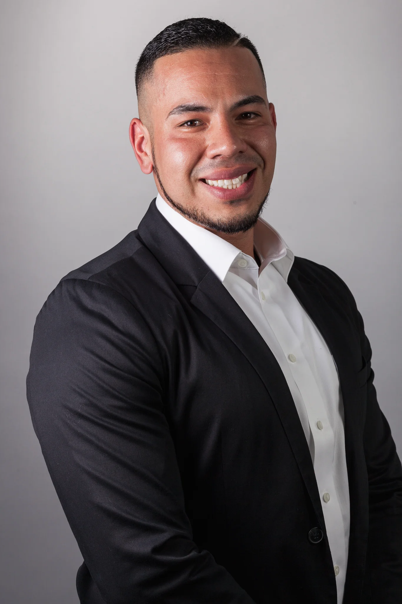 Eric Palafox Headshots-115.jpg