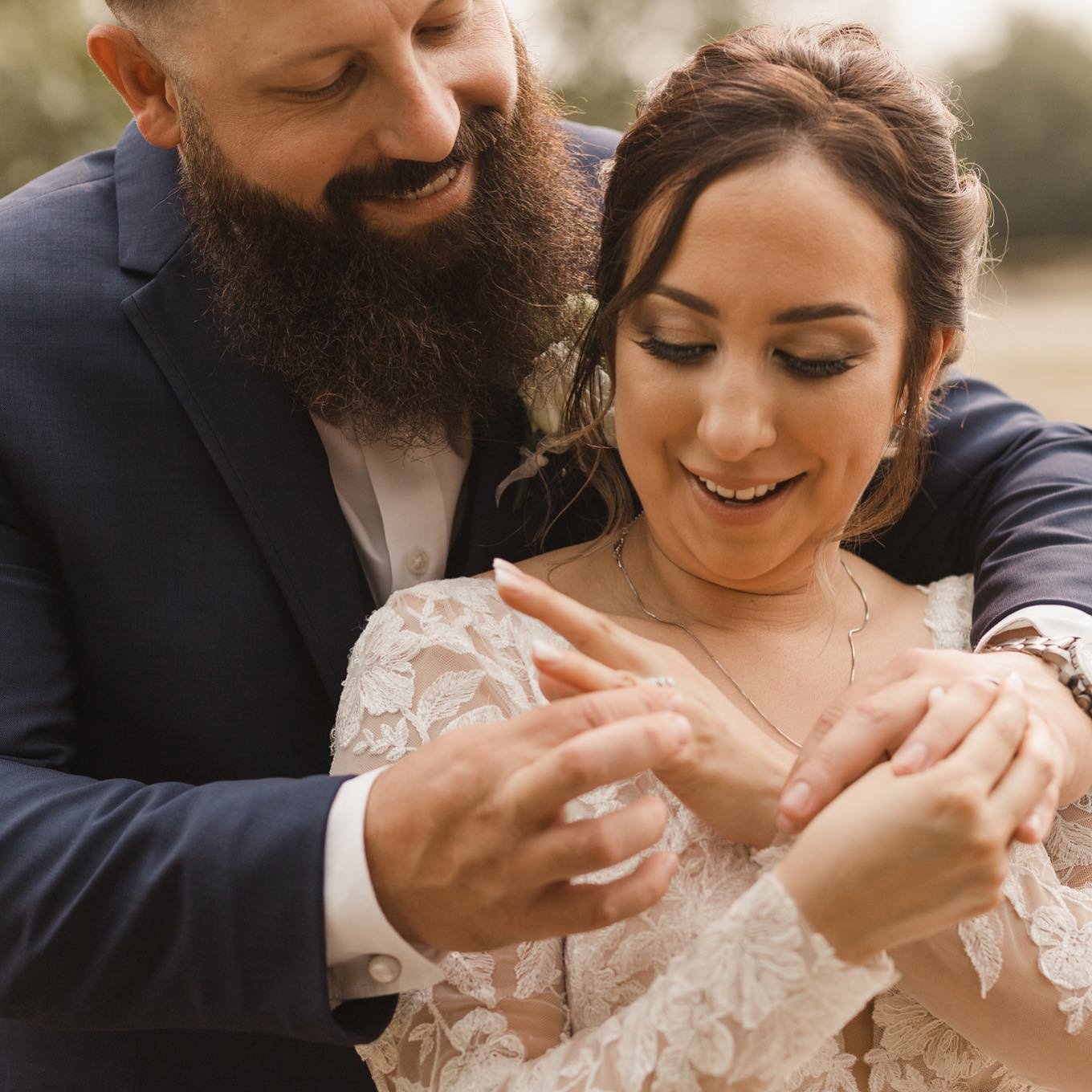 It&rsquo;s thanksgiving time again and that means it&rsquo;s time for our #blackfriday deal! 
We had 5 spots available and now we&rsquo;re down to 2! 50% off wedding packages! DM for details! &hearts;️