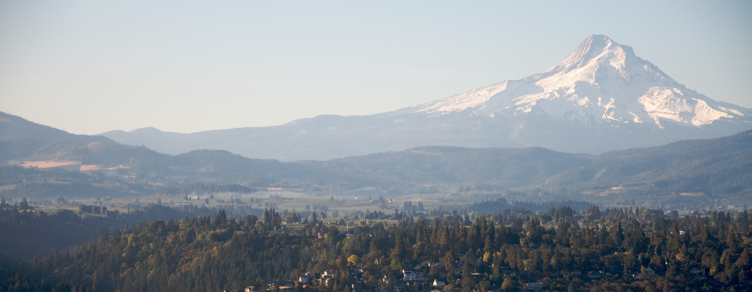 Hood_River_OR_-_aerial.jpg