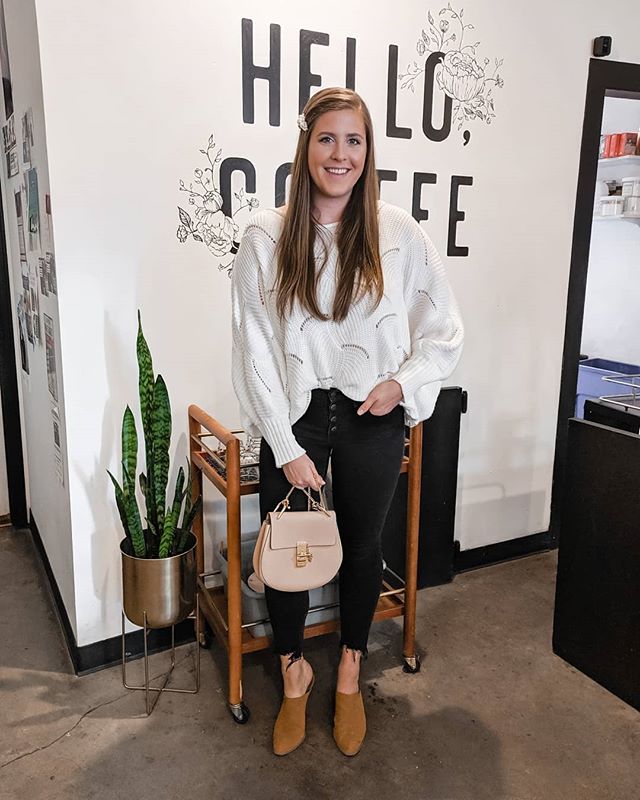 Today's outfit powered by matcha lattes + friends! Had a fun morning catching up with my girl @jacqvalle at the cutest coffee shop, every corner of this place is totally Instagram worthy. .
.
I wore this Amazon sweater that I can't seem to take off! 