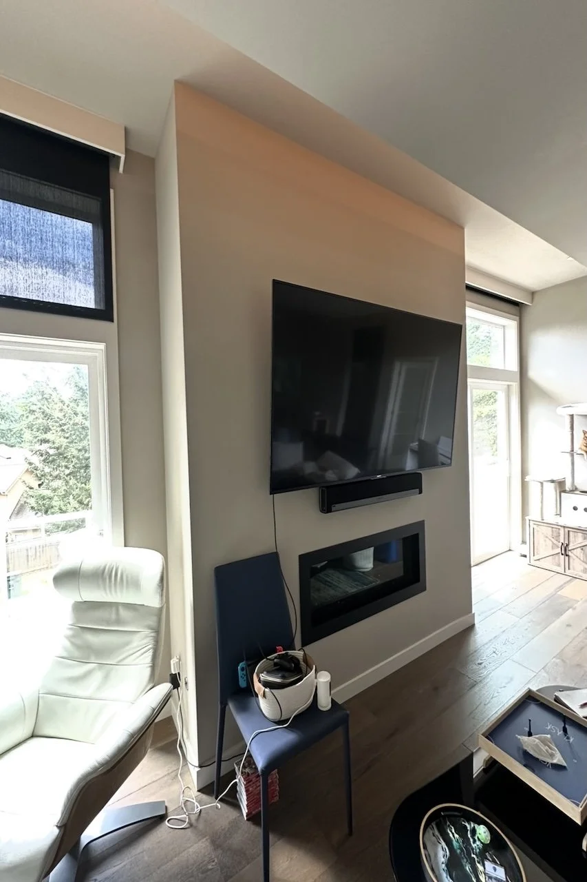 lr fireplace before.jpg