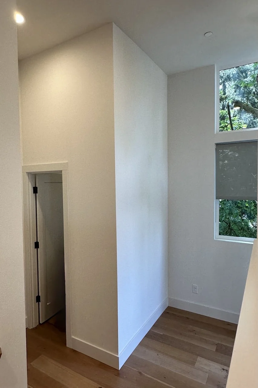 Foyer Before4.jpg