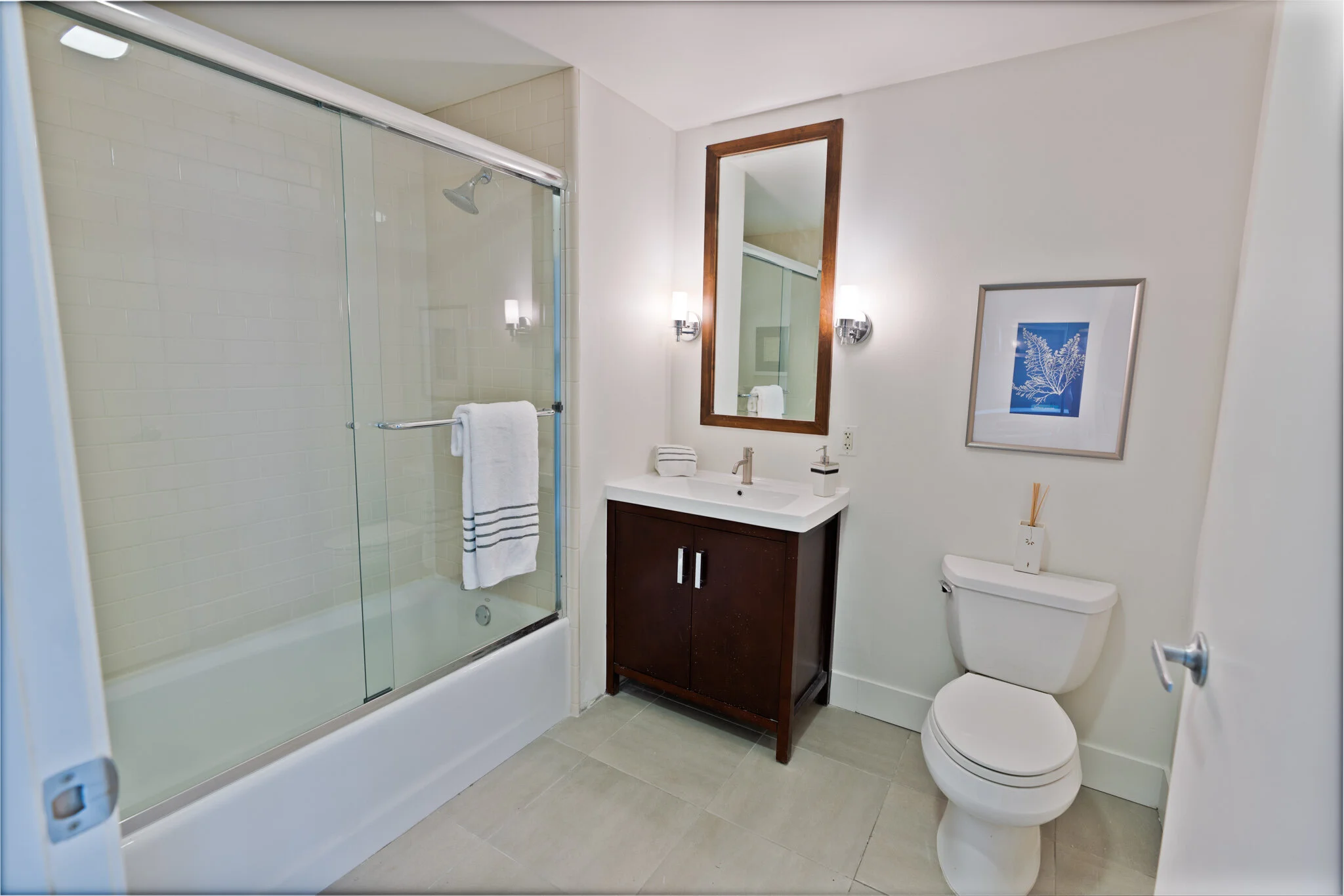 CONDO-6.jpg