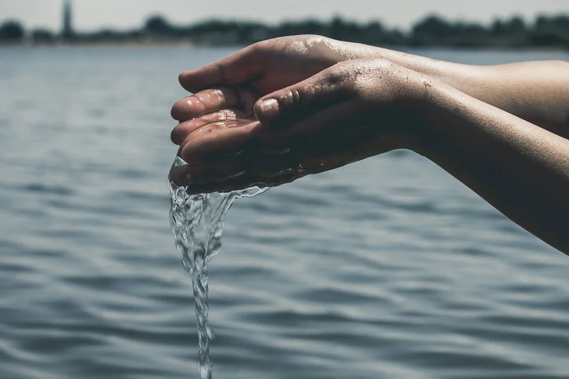 hands-water-poor-poverty-large.jpg