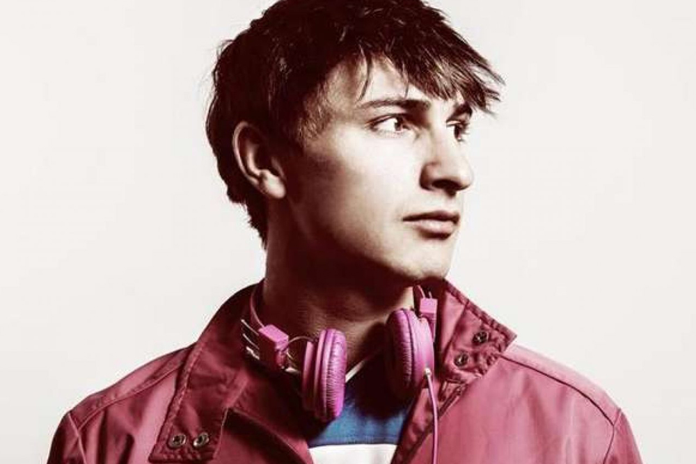 tom rosenthal iain stirling isa bonachera ian smith tom rosenthal iain stirling isa bonachera ian smith