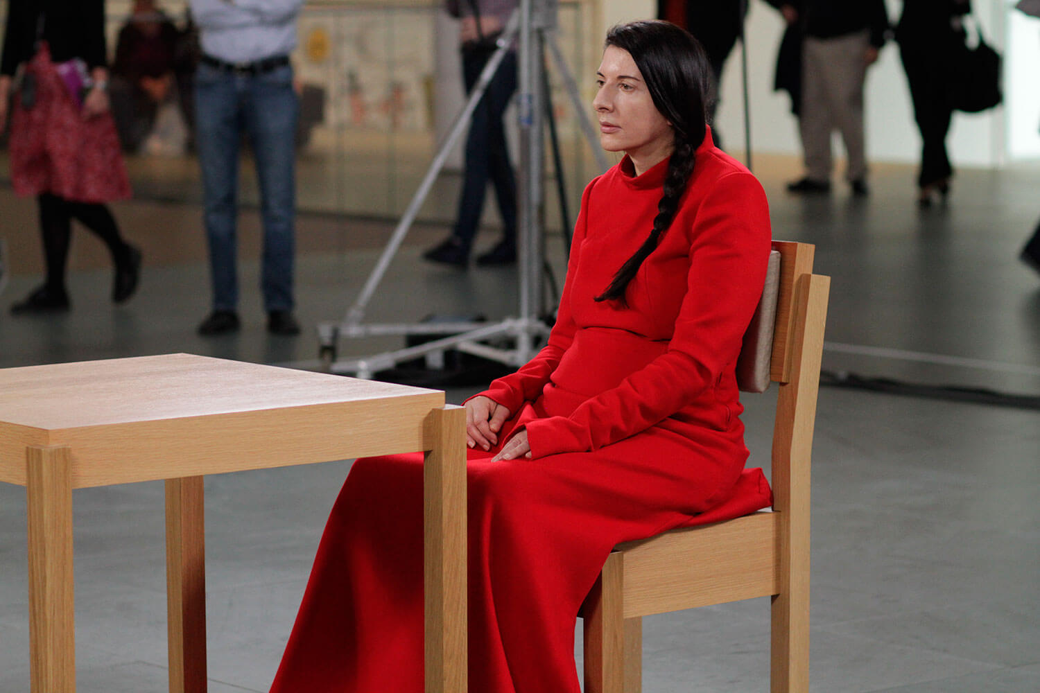 Marina-Abramovic--The-Artist-is-Present-3.jpg