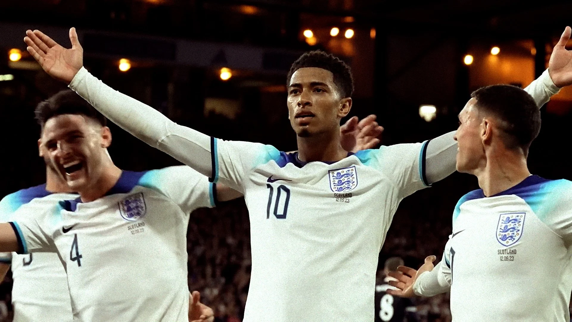 HP1274407_EExBSL_HOME NATIONS_ENGLAND_CUTDOWN_V004_ONLINE_GRADED_1920x1080.00_00_29_02.Still013.jpg