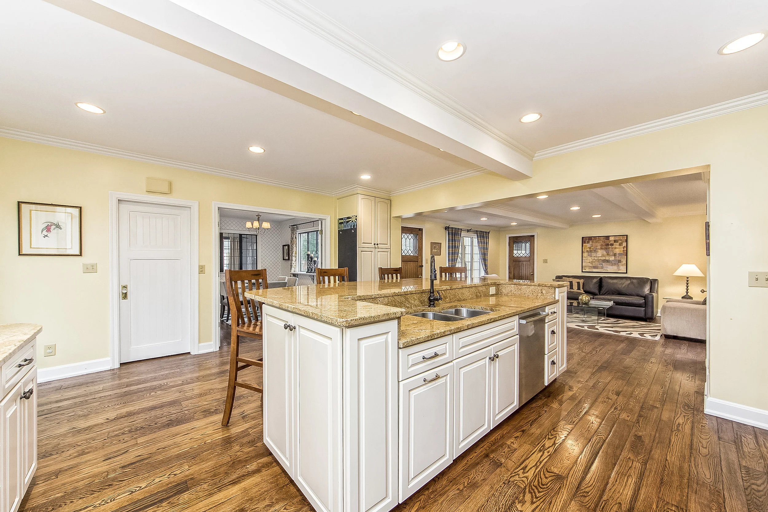 C - 320 Westland [INT] (47).jpg