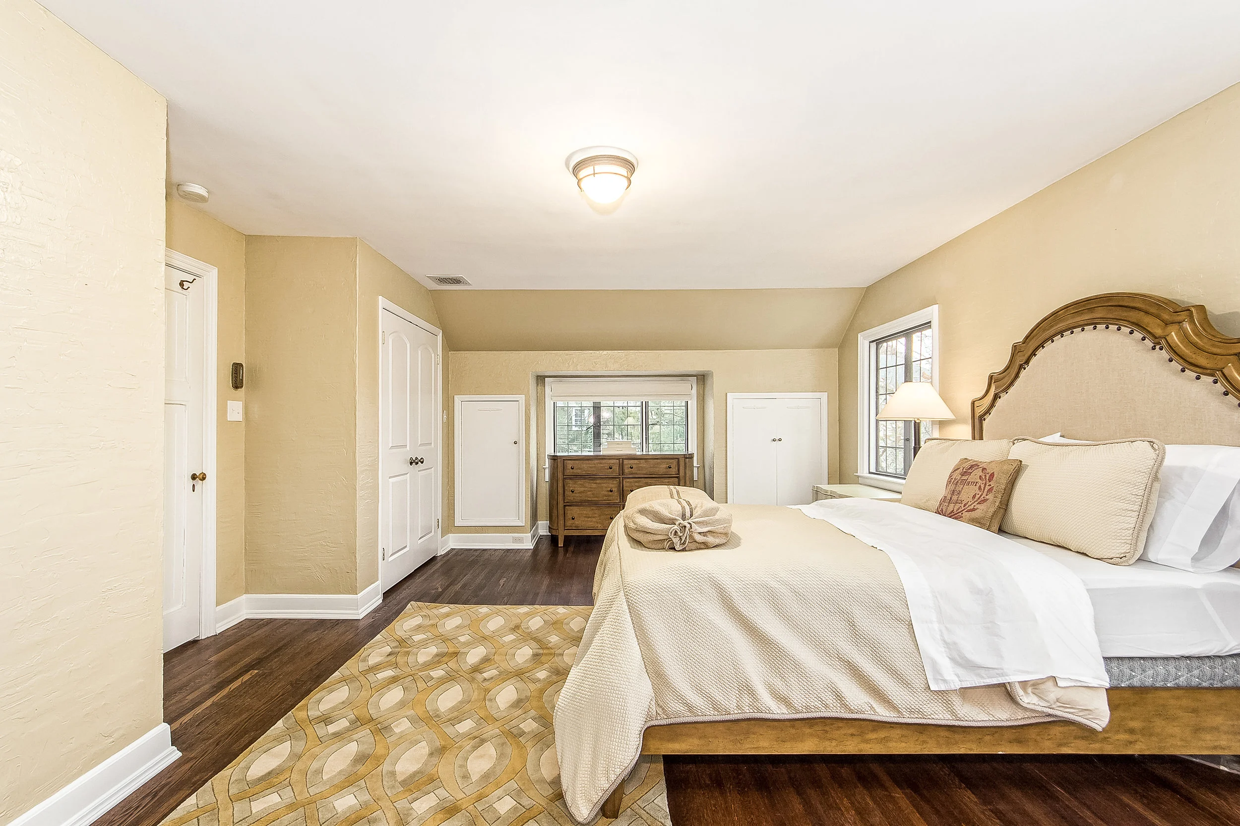 C - 320 Westland [INT] (63).jpg