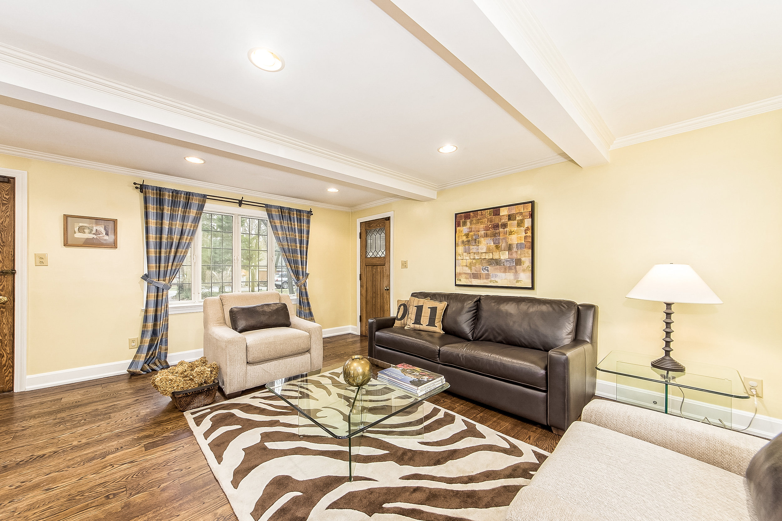 C - 320 Westland [INT] (37).jpg