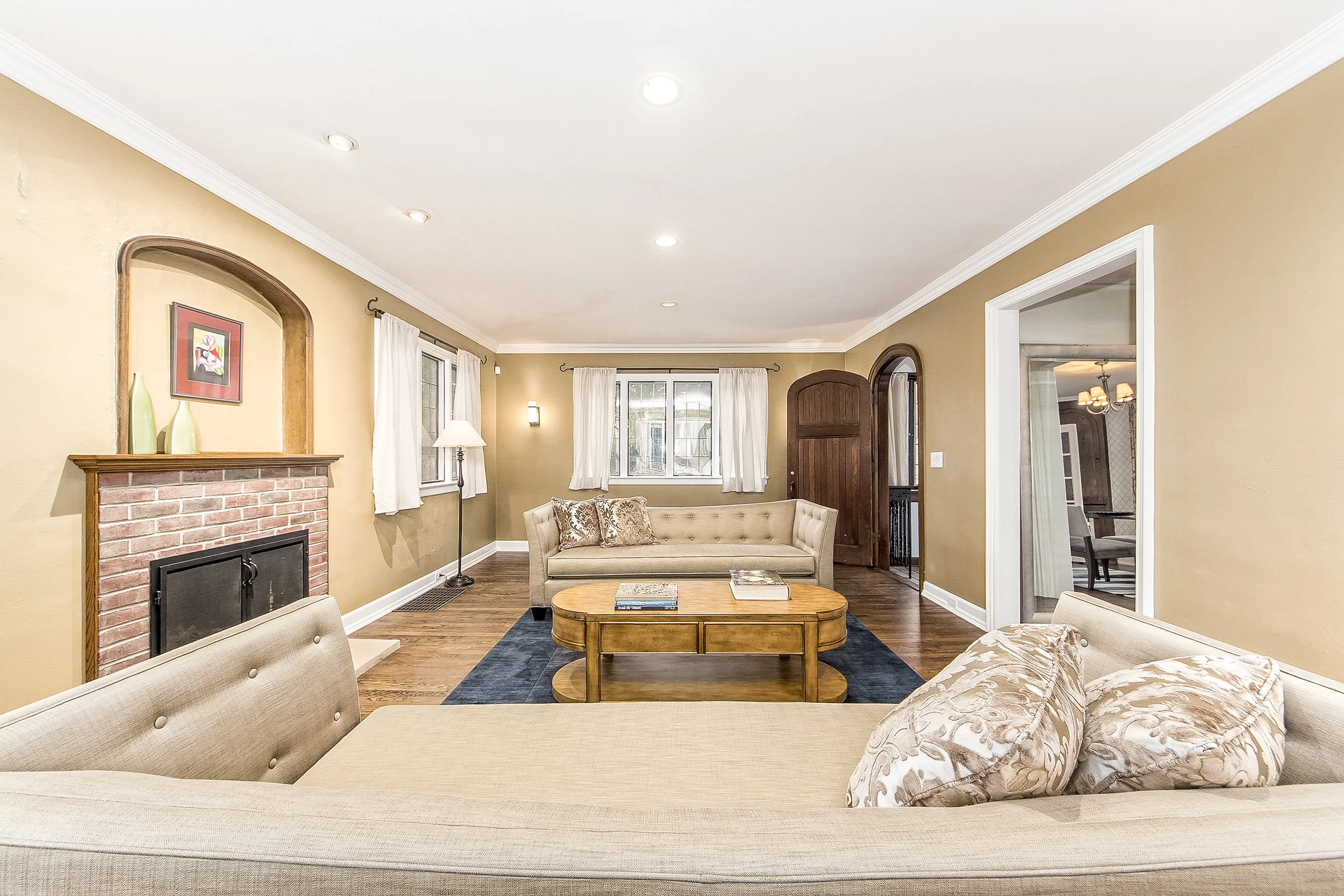 C - 320 Westland [INT] (8).jpg