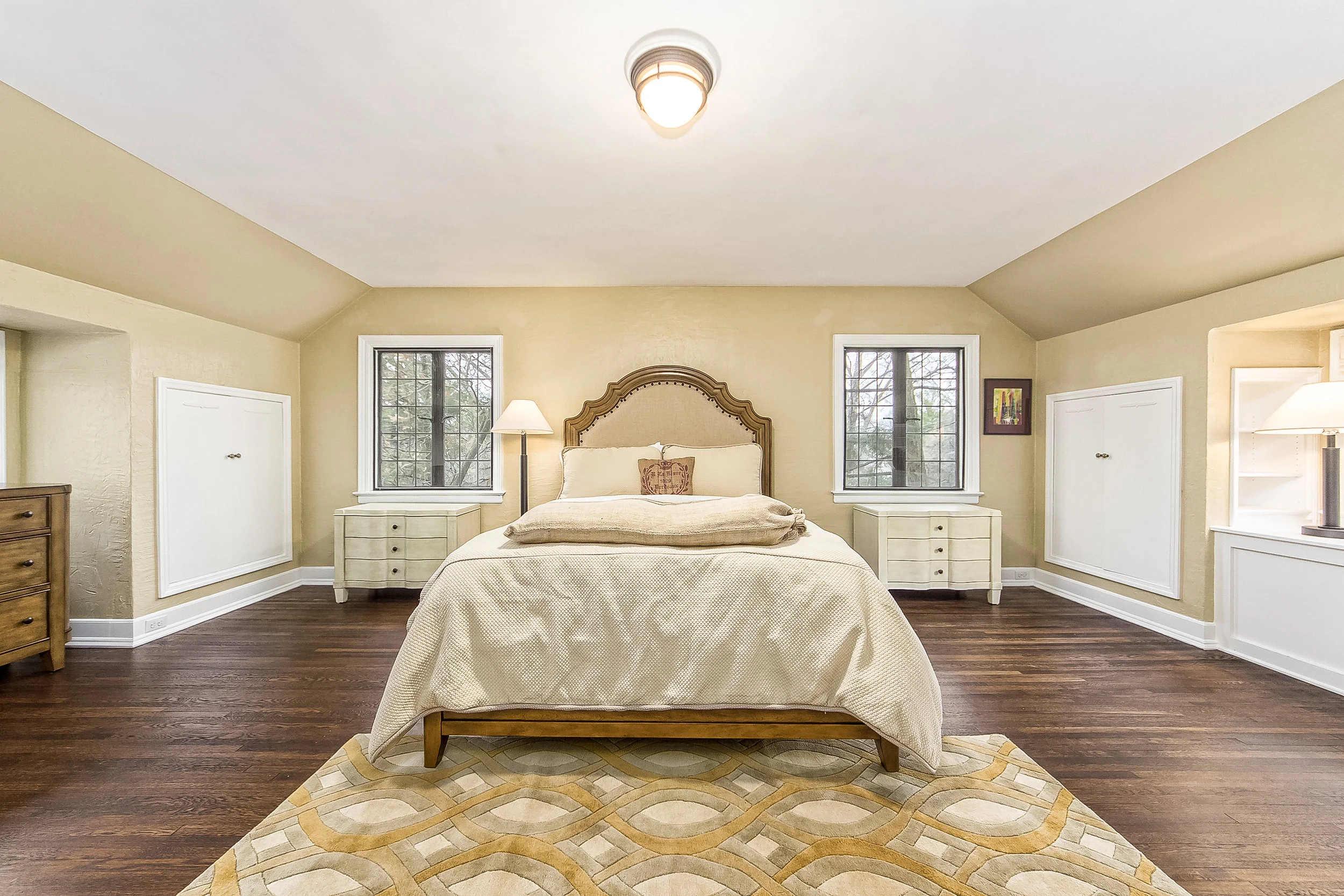 C - 320 Westland [INT] (59).jpg