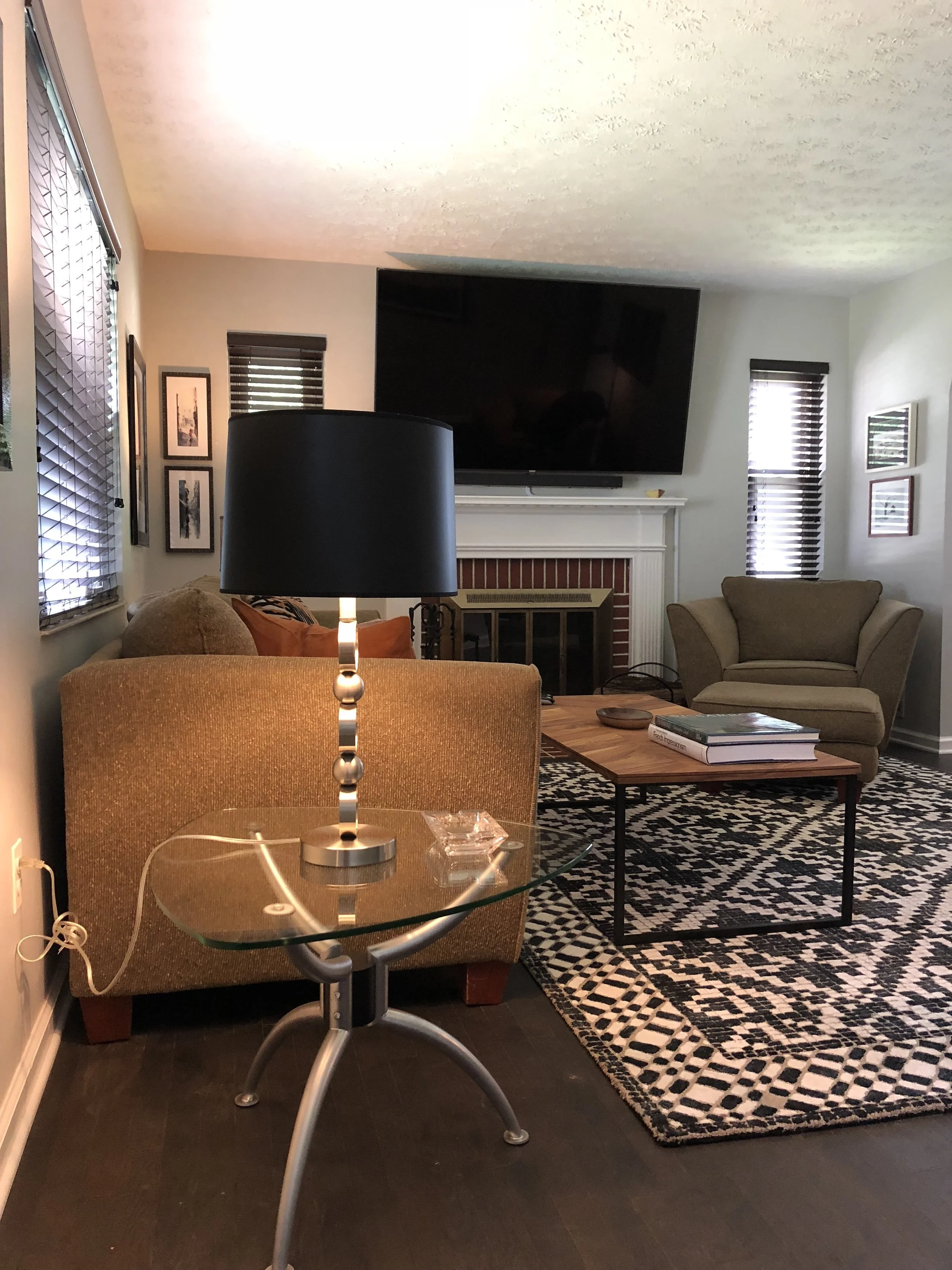 Living Room side .JPG