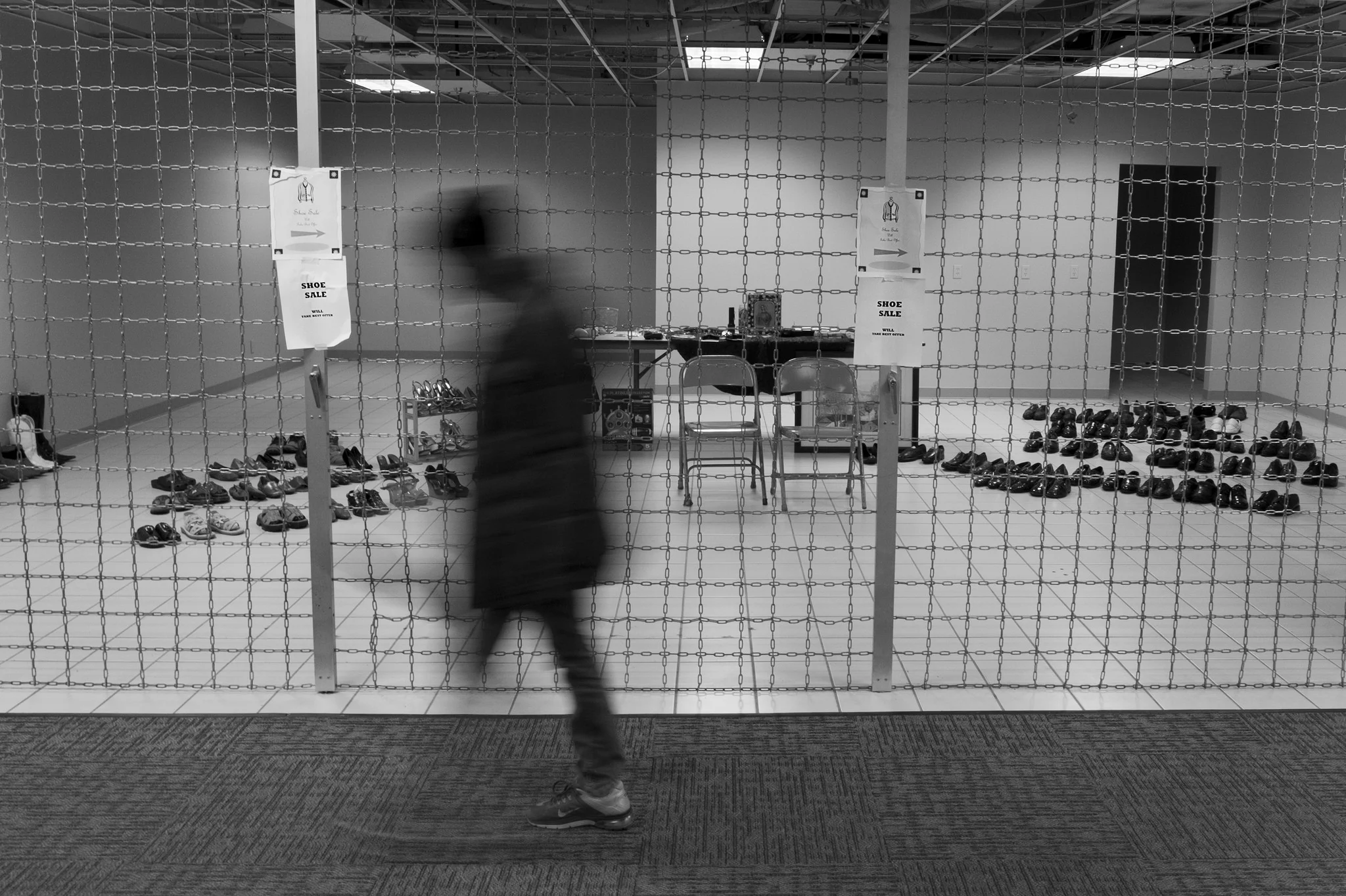 Skywalk 7/10 - Shoe Sale - © 2016 Michael F. Hiatt