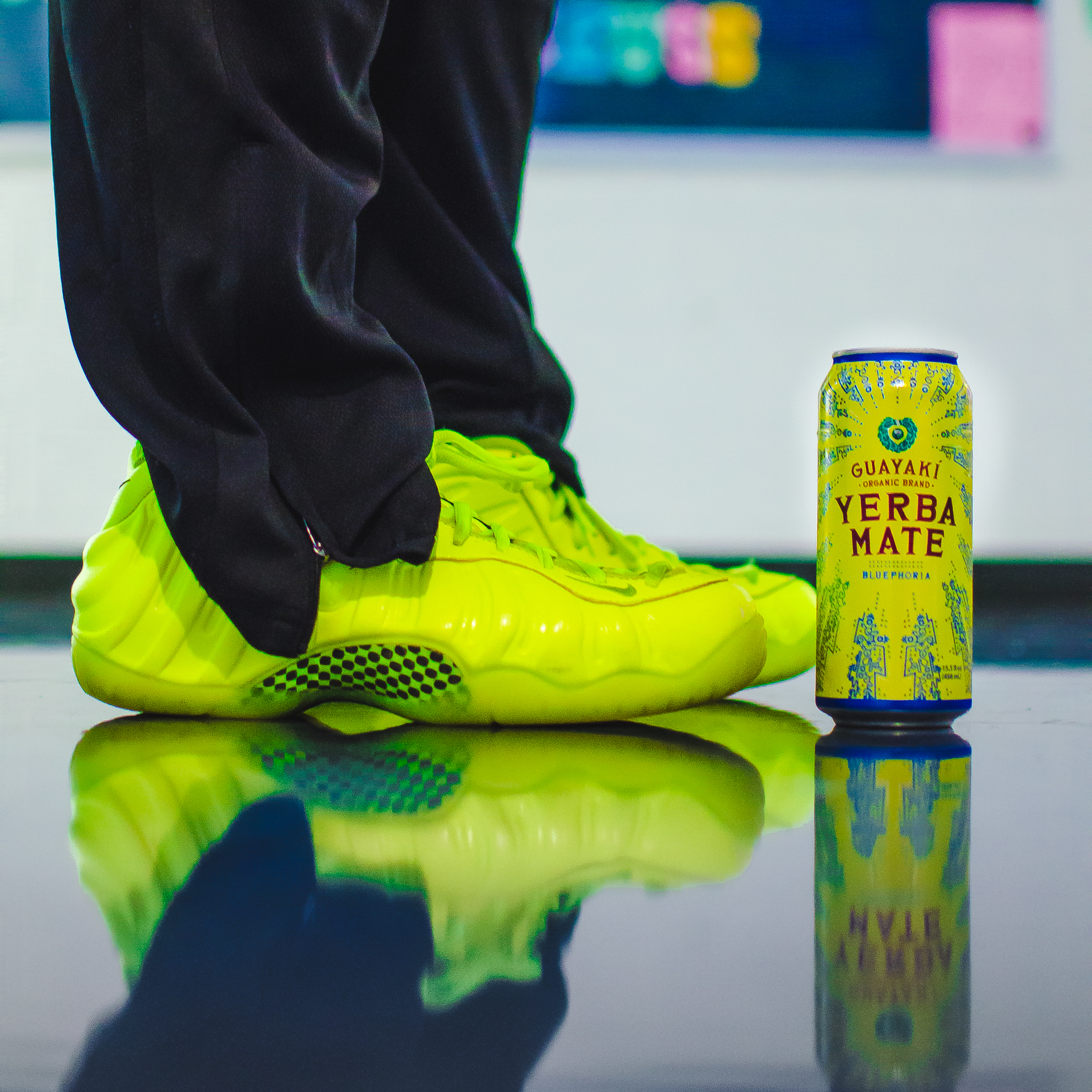 Image Oscar Lozada Nike Air Foamposite Pro " Volt"