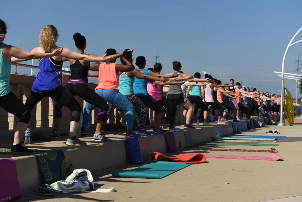  #FitChicks: Barre & Bites In The City