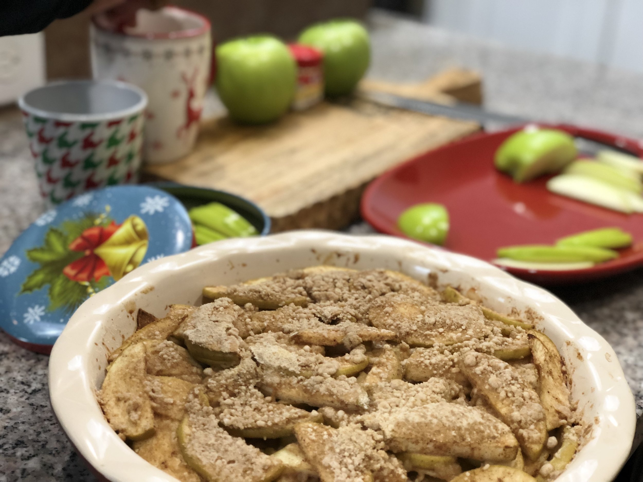 Vegan Ginger Bread Apple Pie with Frank May Fitness