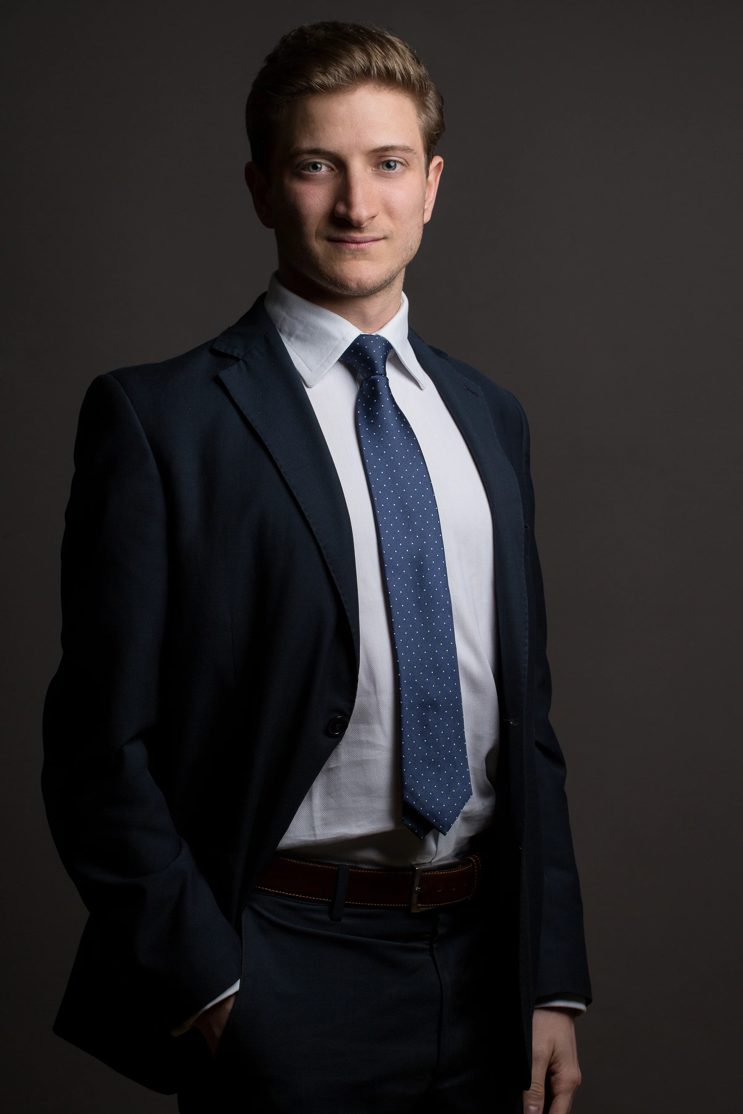 linkedin business headshot copporate profile photo.jpg