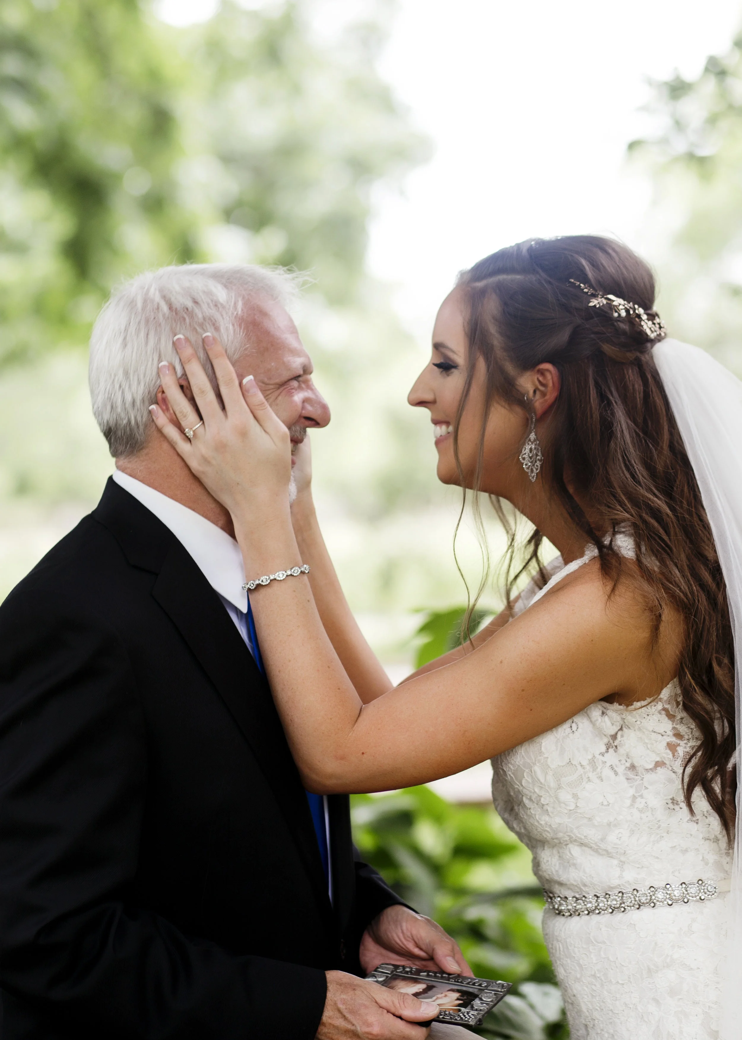 Calvin-wedding-chandelier-grove-tomball-tx-ashleigh-rodriguez-photography-107 copy.jpg