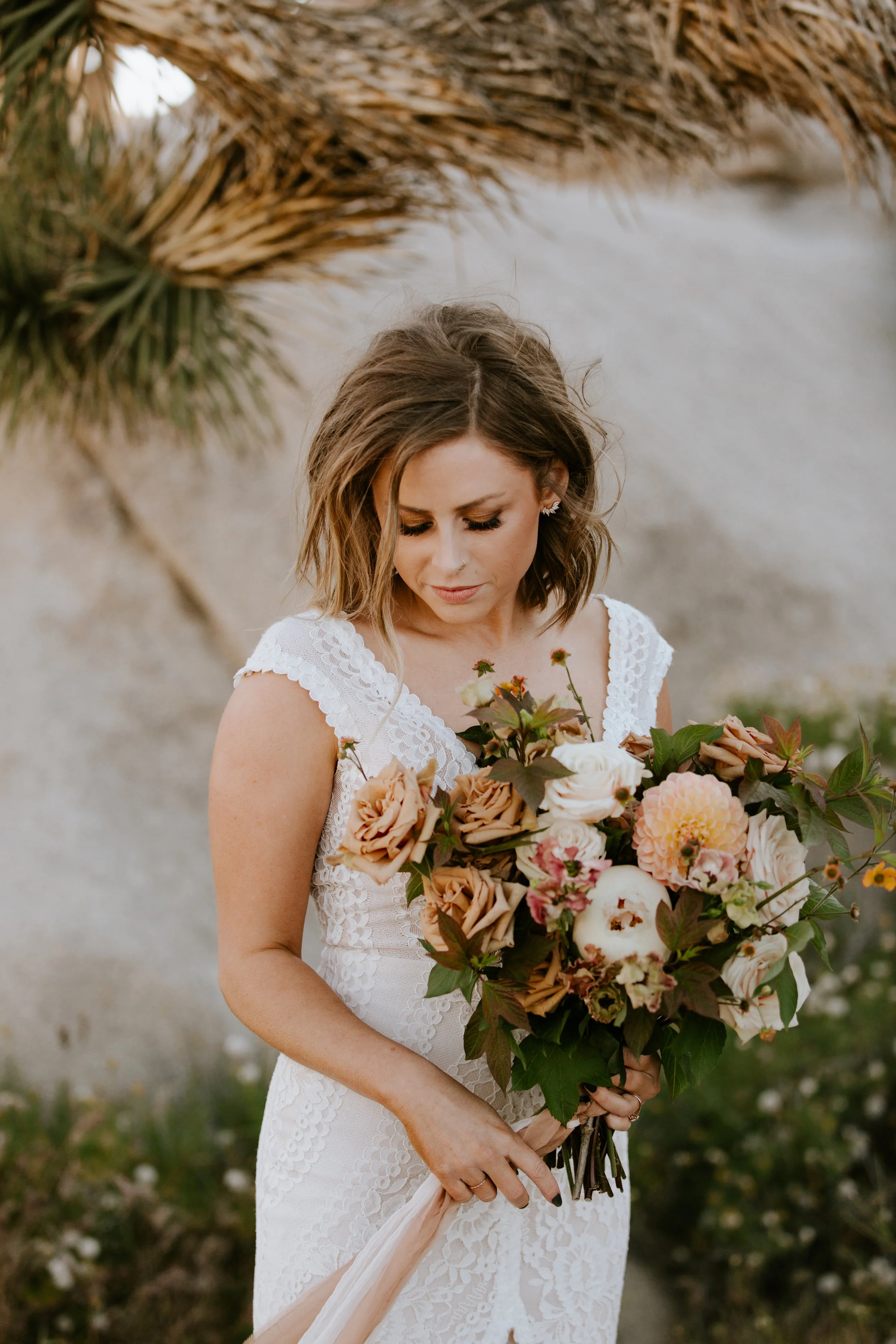 2019-05-26_Callie-Evan_Wedding_Joshua Tree_Paige Nelson_PREVIEWS HR-37.jpg