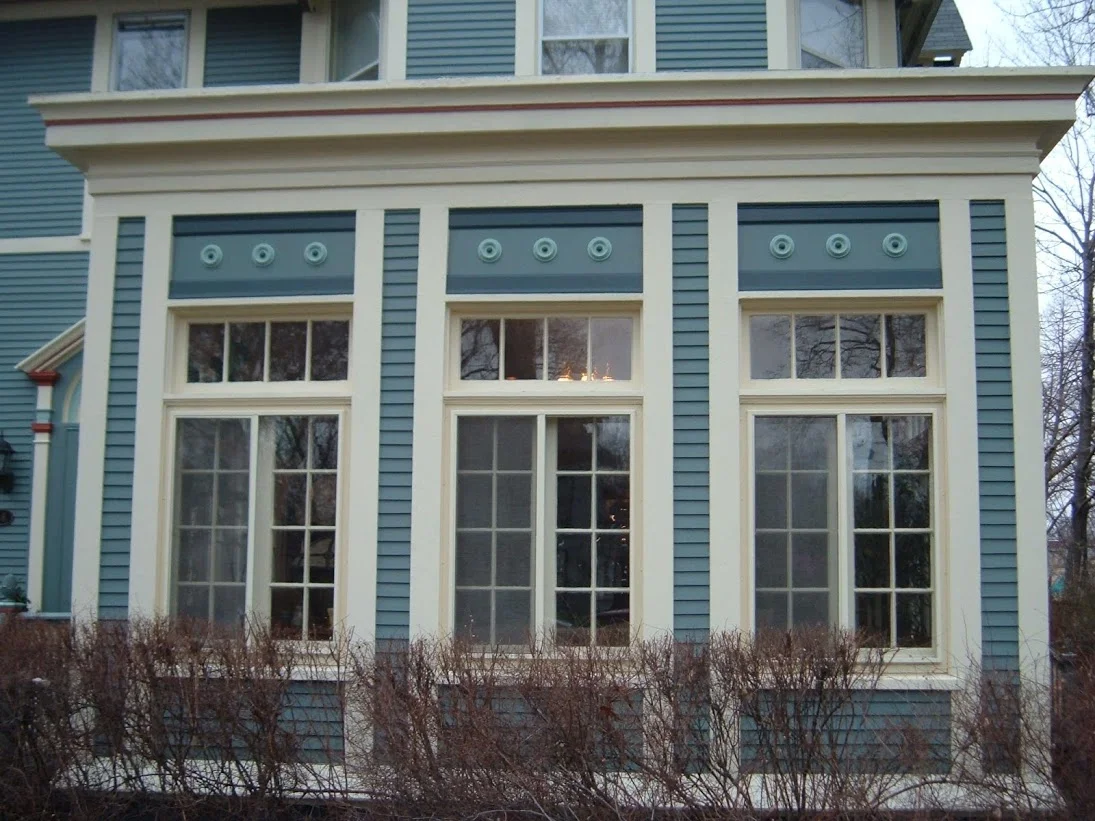 exterior 4.jpg