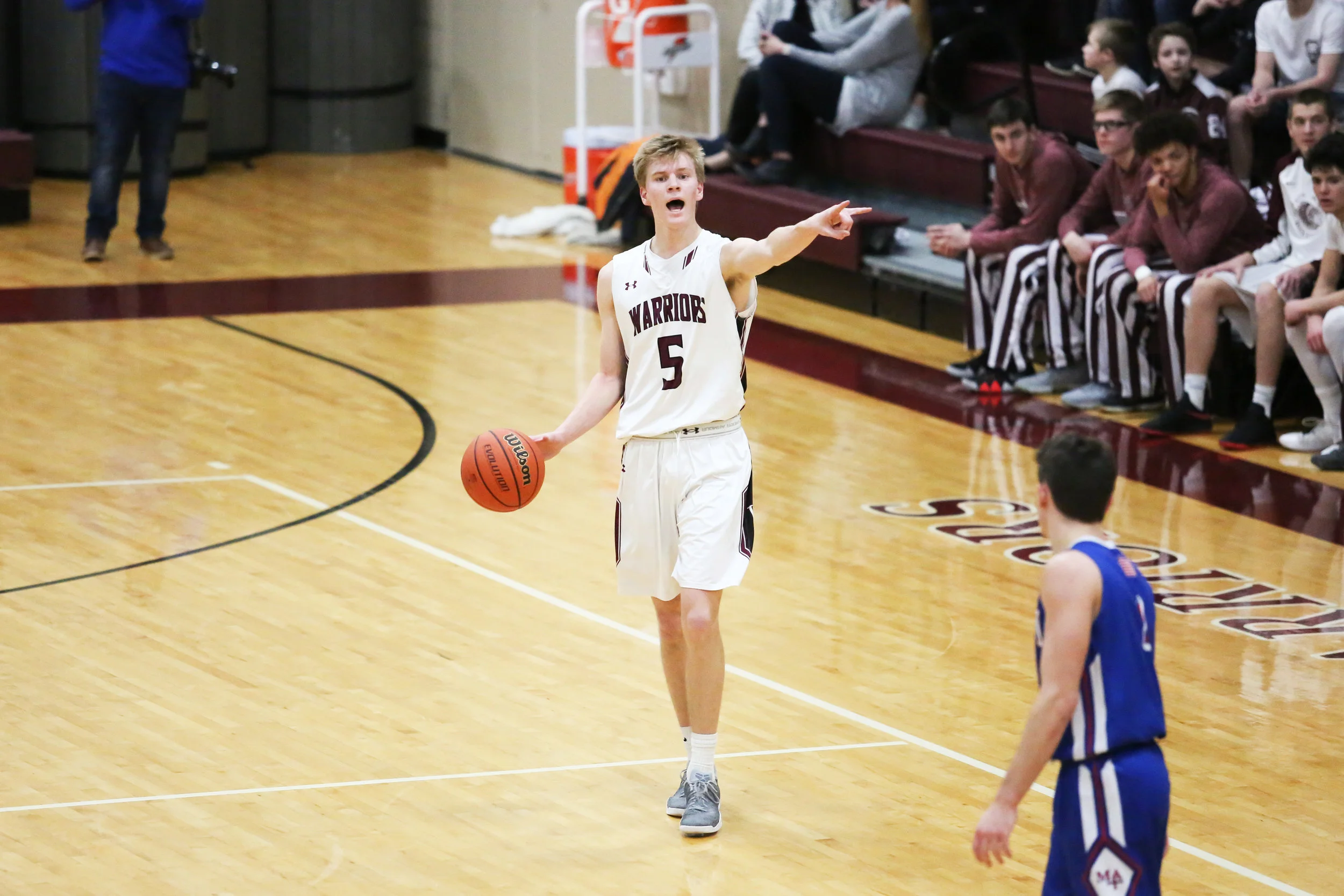 RegionalBBball-Feb27-16.jpg