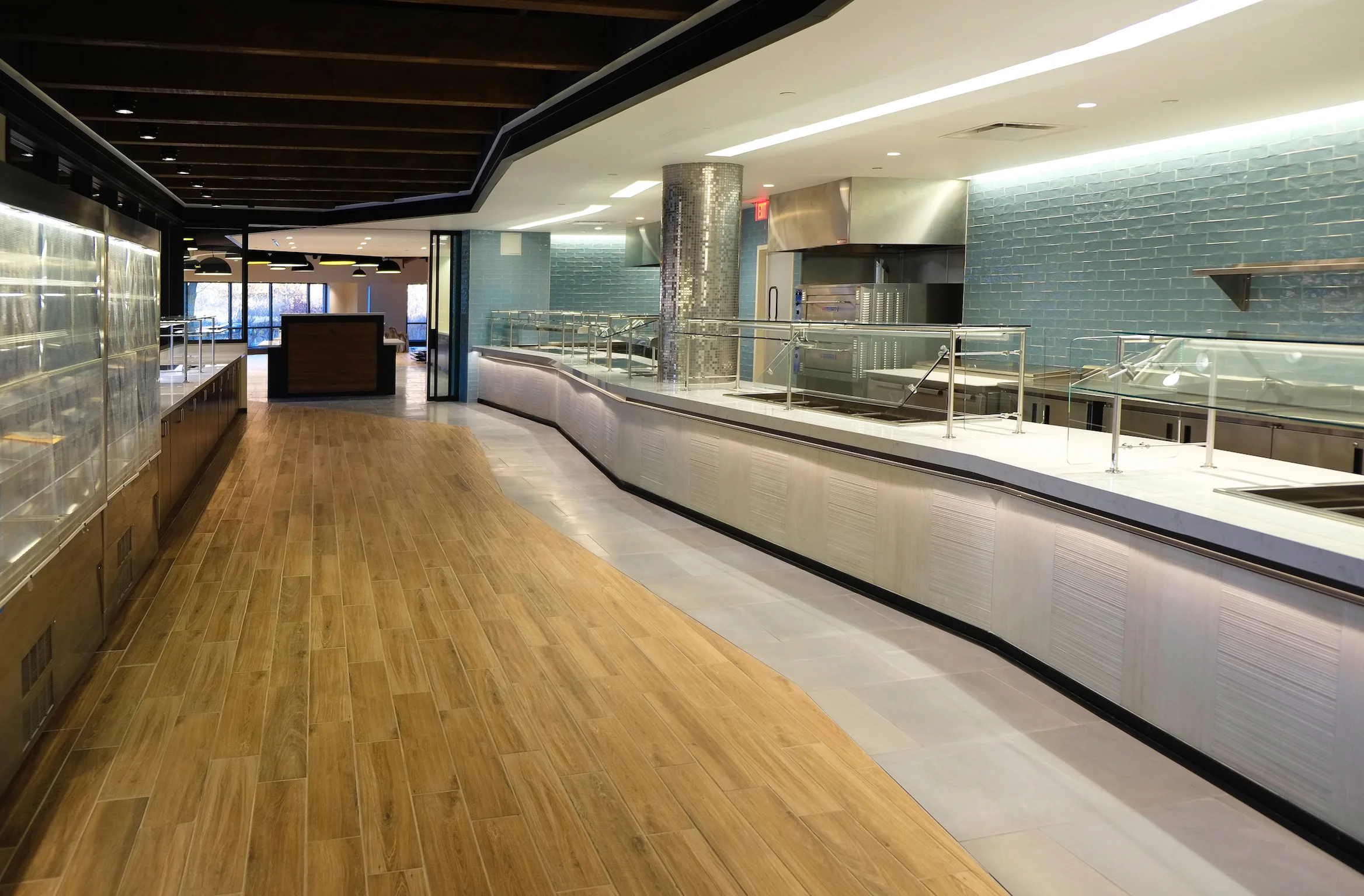 506 Carnegie Center, Cafeteria