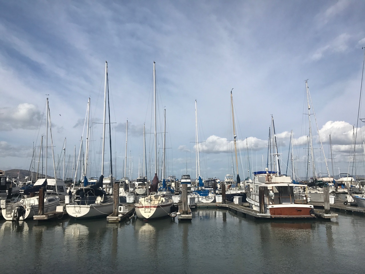 We are sailing into the weekend like Anna + Michael on their surprise vacation to San Francisco! What surprises do you have in store this weekend? Let us know below! If you need more adventure in your life, let us plan your next getaway: http://bit.ly/2018_SailingIntoTheWeekend