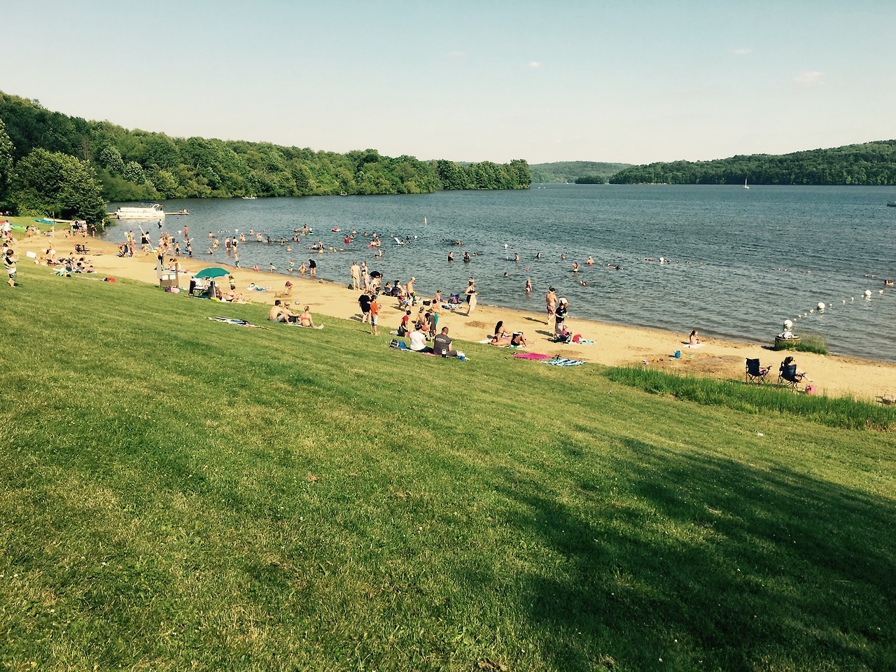 It was a glorious weekend in our neck of the woods, so the Pack Up + Go team headed up to Moraine State Park for some lake relaxation. Where did you explore this weekend?