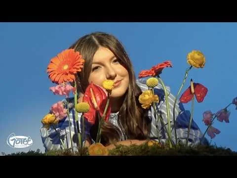 Mackenzie Phillips - Kindness Of Your Heart (Official Lyric Video)