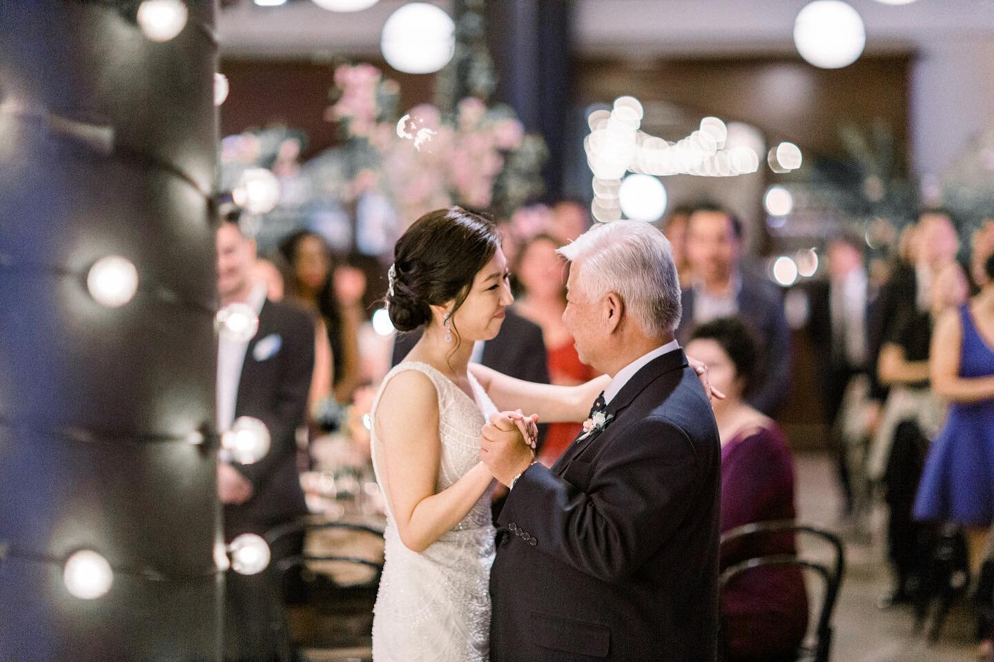 Father-daughter dances are always one of my many favorite moments at a wedding. Happy Father&rsquo;s Day to all the dads out there! 

Photography: @danayucreative &bull; Coordination: @roseahnevents &bull; Venue: @wythehotel &bull; Florist: @augustsa