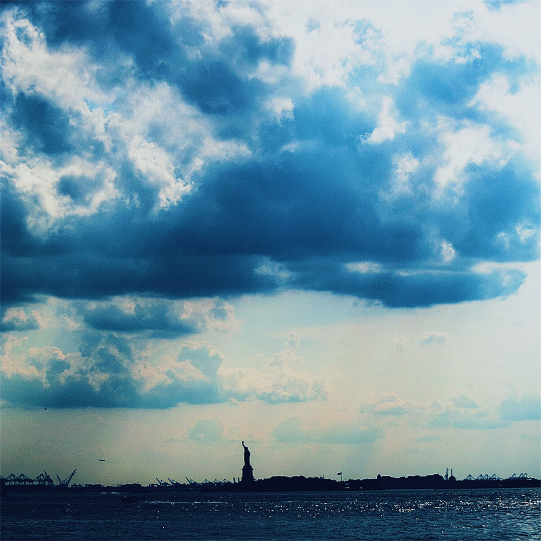 photo_layout_18c.png