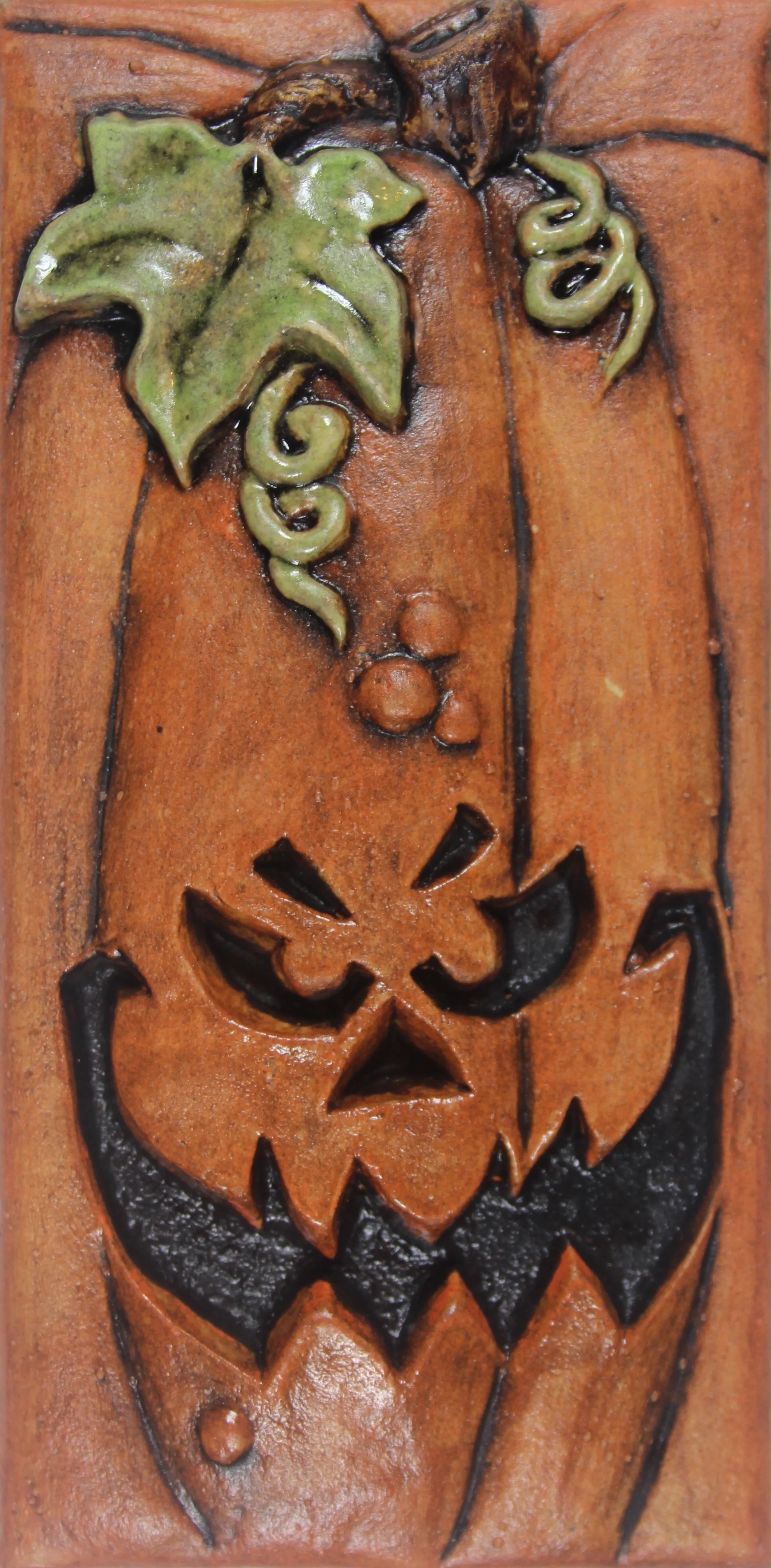 LE02JOL0306 Jack O Lantern trimmed .jpg