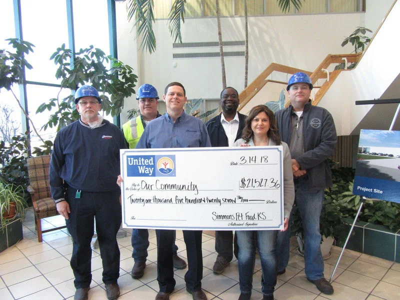 Simmons Pet Food Emporia Facility Donates Over $20,000 to United Way