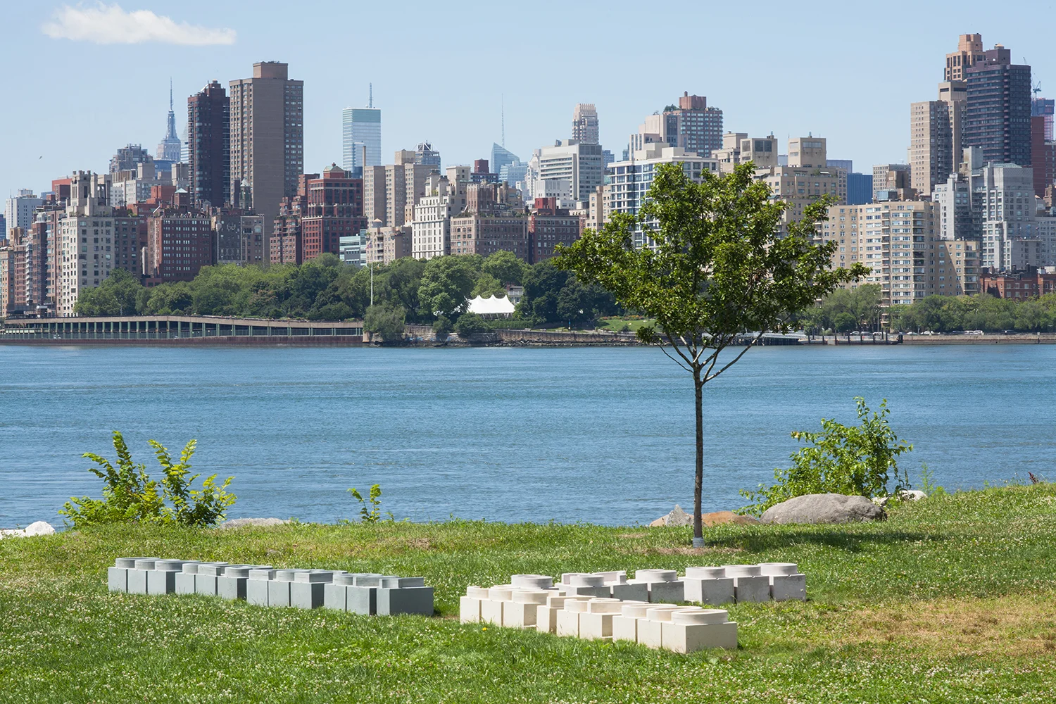 MetersToCenter_Manhattan.jpg