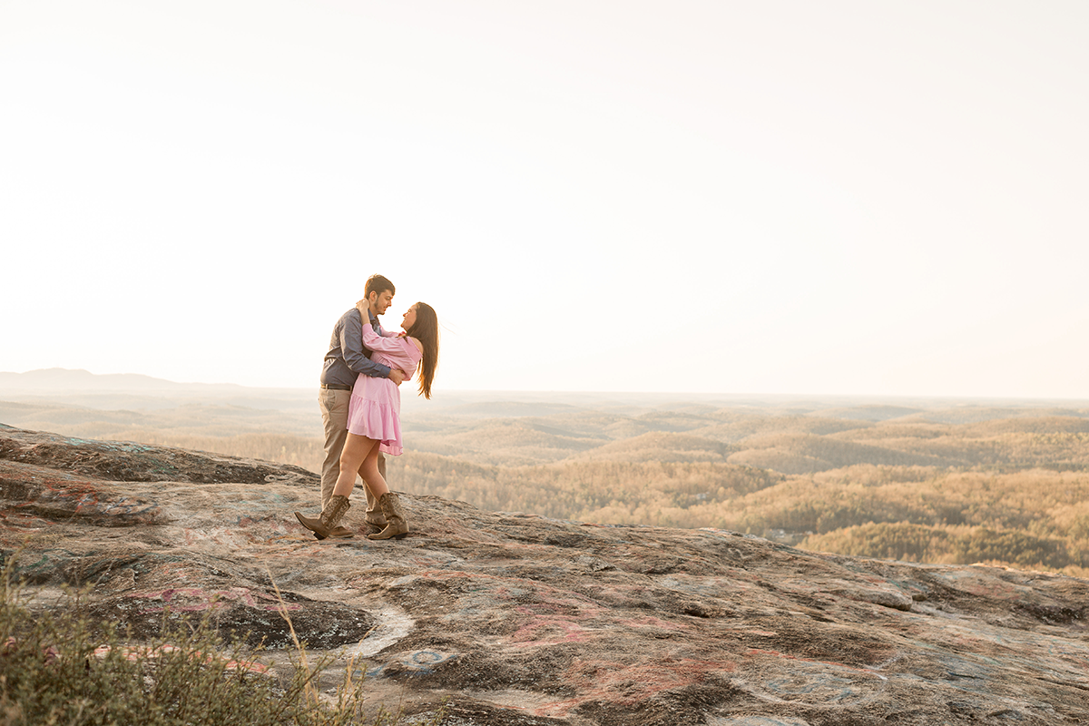 Engagement Photos at Bald Rock, South Carolina | Christine Scott Photography