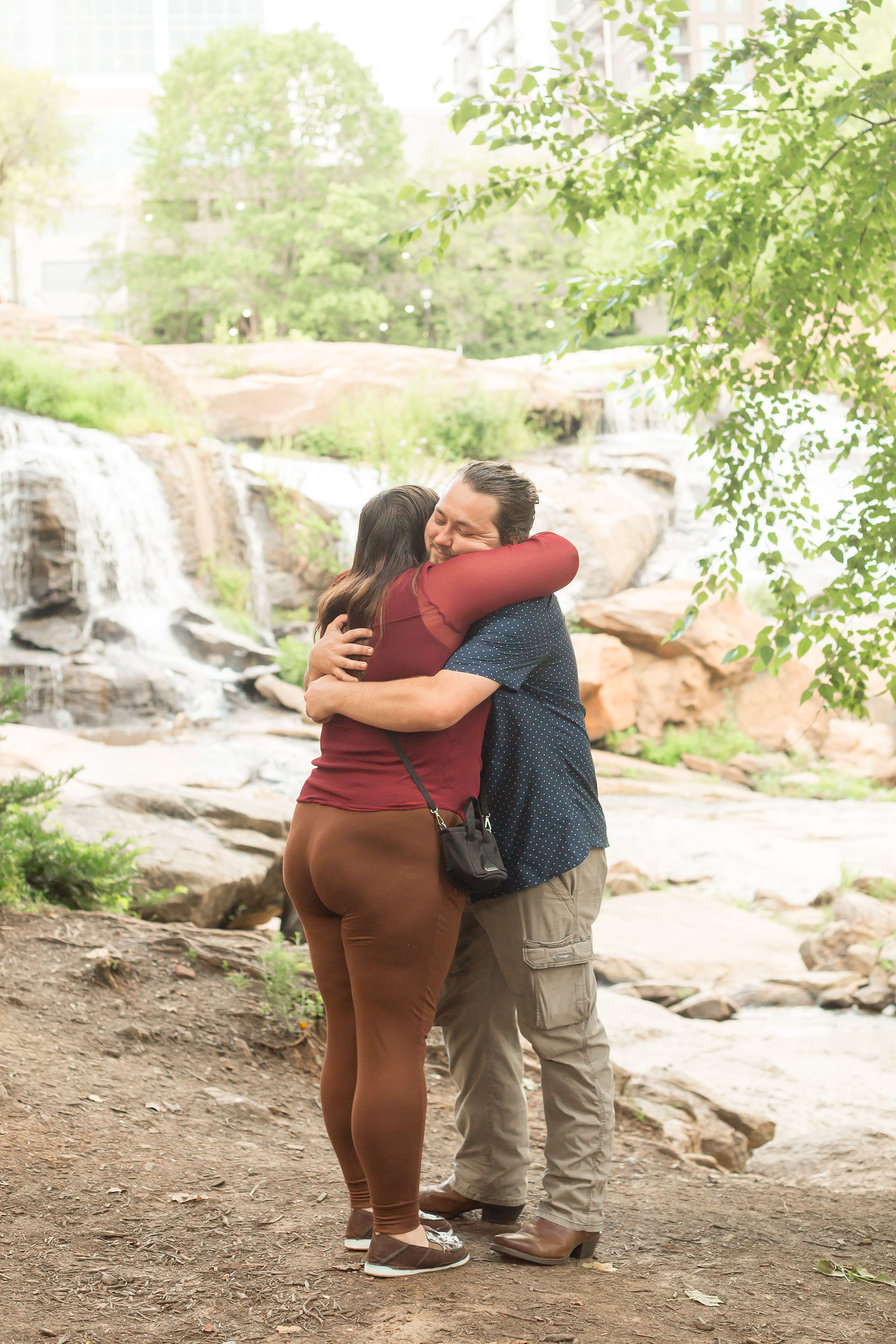 Falls Park Engagement Photos | Christine Scott Photography