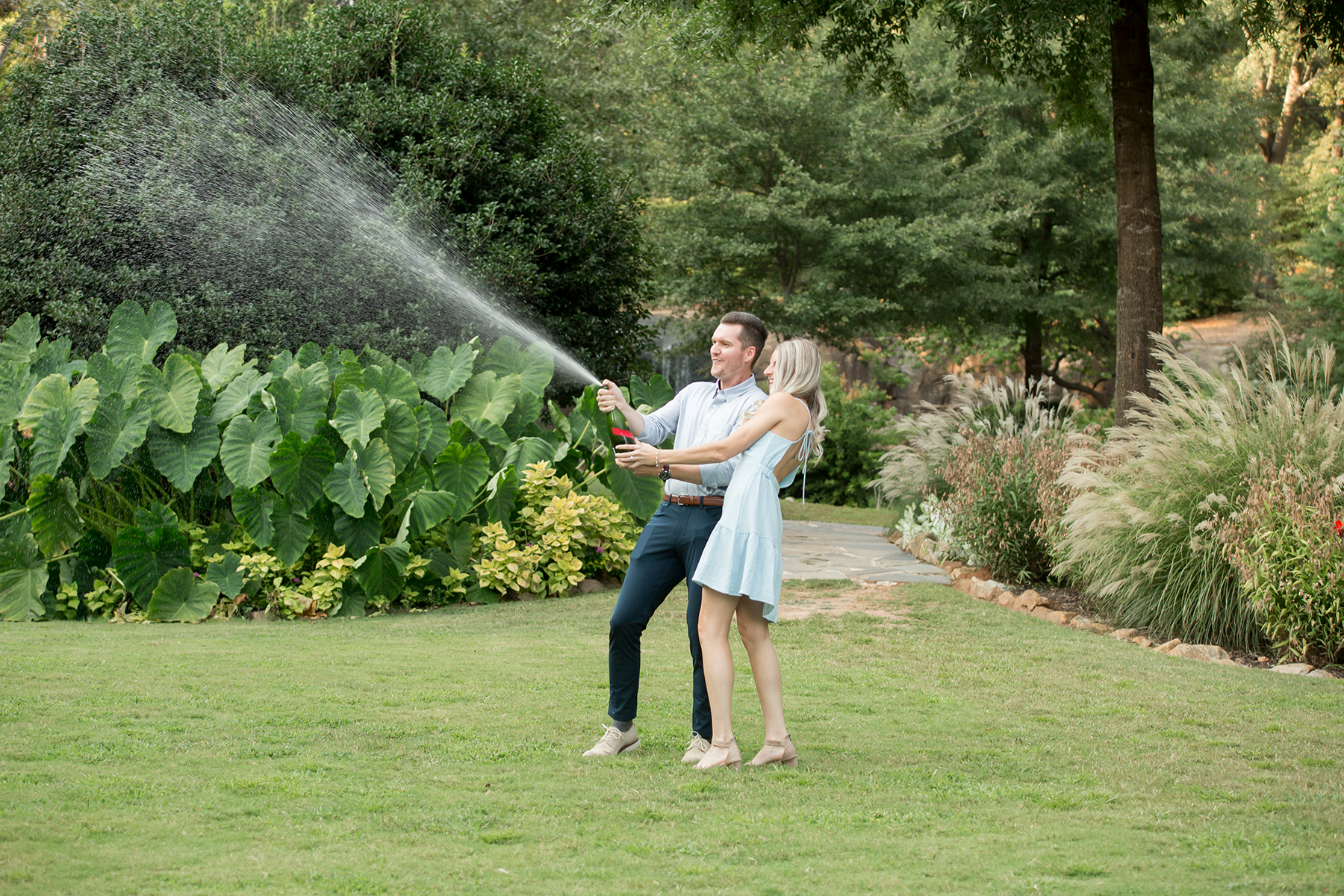 Engagement photos in Greenville, SC | Christine Scott Photography