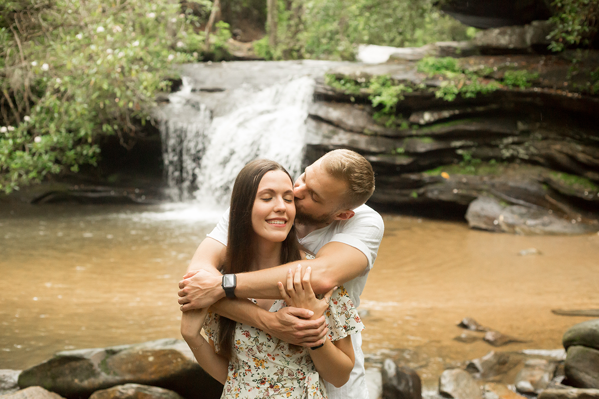 South Carolina waterfall engagement photos | Christine Scott Photography